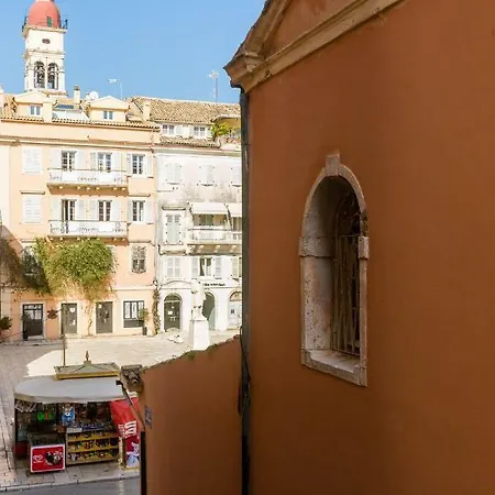 Heart Of The Old Town Apartment *